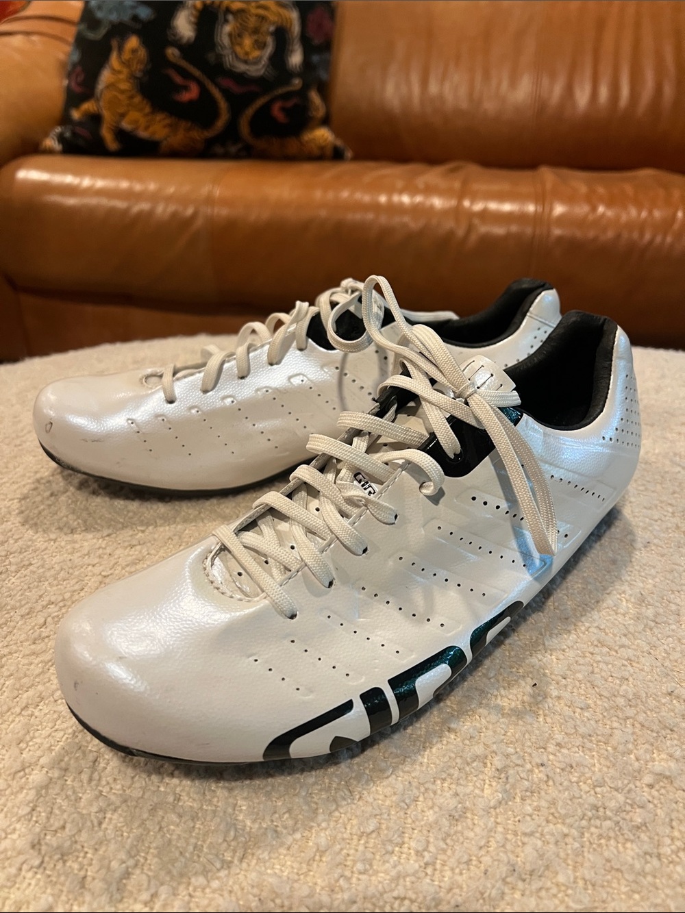 Giro Pearl White and Black Men's Cycling Sneakers US Men’s Size 11